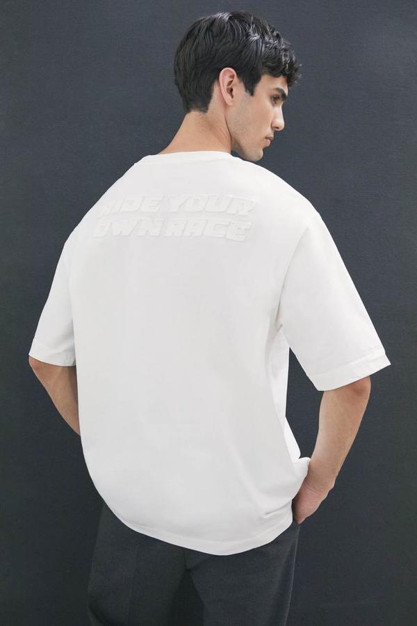 Bawełniany T-shirt z haftem