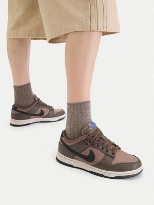Nike Sneakersy Dunk Low FZ2552 001 Brązowy