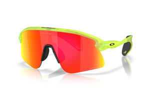 OAKLEY okulary przeciwsłoneczne z pokrowcem Stunt Devil S Matte Uranium w/Prizm Ruby (one size)