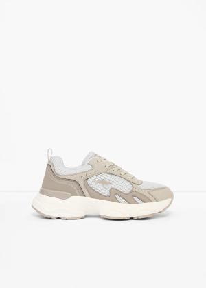 Sneakersy Kangaroos na grubej podeszwie, z pianką memory