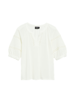 T-shirt z koronkowymi detalami