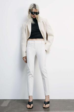 Spodnie slim fit