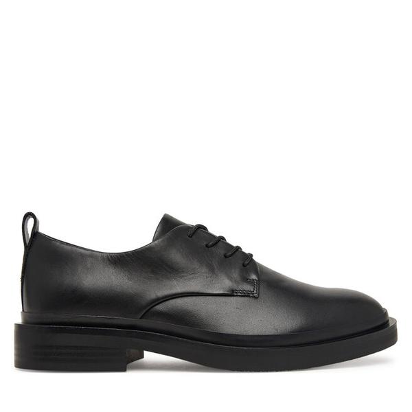 Oxfordy Clarks