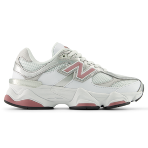 Buty dziecięce New Balance G906082T – białe