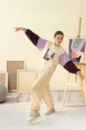 Bluza Face The World x Maggie Stephenson