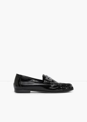 Loafersy z marszczeniem