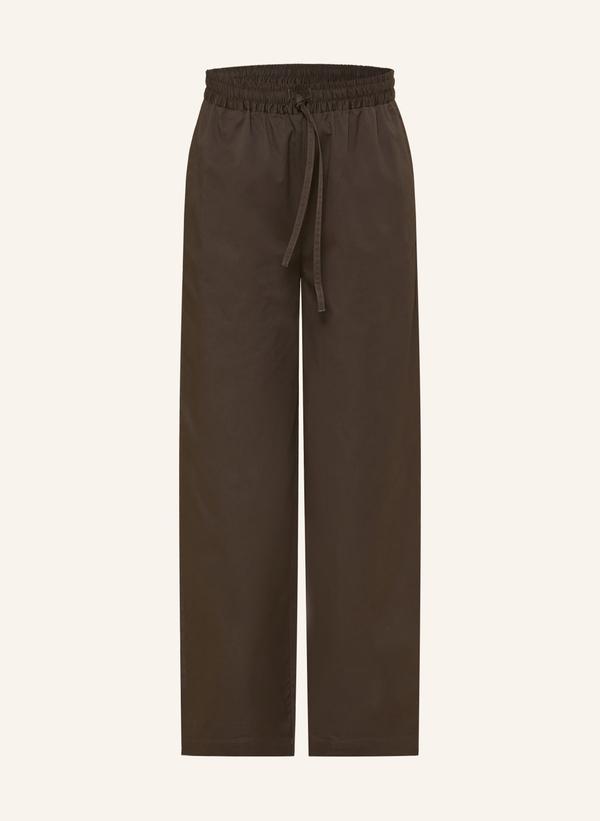 Selected Chino braun