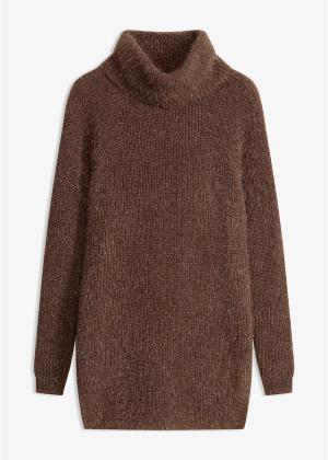 Sweter z golfem oversize
