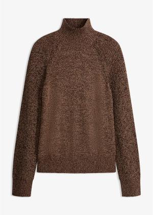 Sweter z grubej dzianiny