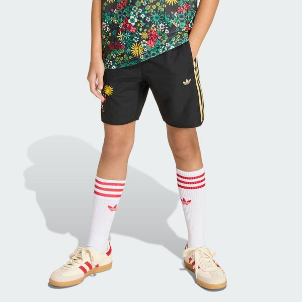 Szorty adidas Originals x Liberty London REGULAR