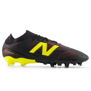 Korki męskie New Balance TEKELA TEAM FG V5 UT3FL43H - czarne