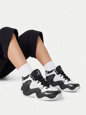 SHAQ Buty do koszykówki EO-JUGERNAUT AQ95041Y-BW Czarny