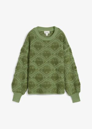 Sweter o kroju pudełkowym