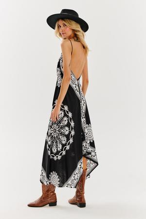 Luźna sukienka Nomad Whim