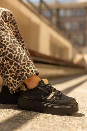 Damskie sneakersy czarne BIG STAR SS274360