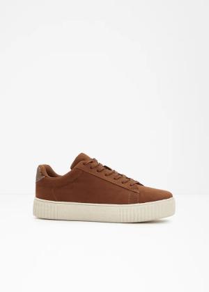 Sneakersy