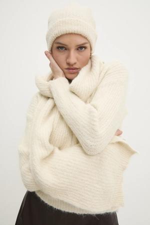Answear.LAB sweter z wełną + szalik i czapka