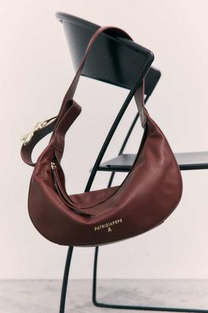 Średnia torebka crossbody New Moon ze skóry