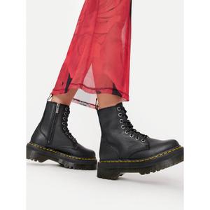 Glany Dr. Martens