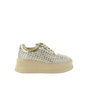 Damskie sneakersy złote z perforacją na platformie GOE TT2N4044