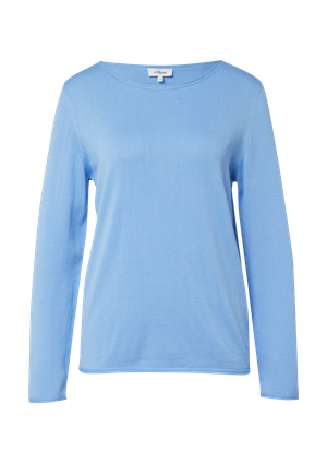 Sweter z cienkiej dzianiny z podwiniętymi brzegami
