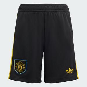 Spodenki z trzeciego zestawu Manchester United 25/26